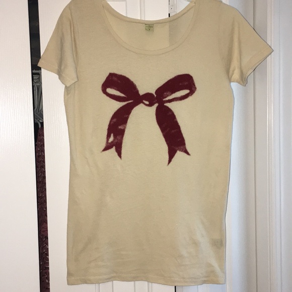 Alternative Earth Red Bow t-shirt - Picture 1 of 4